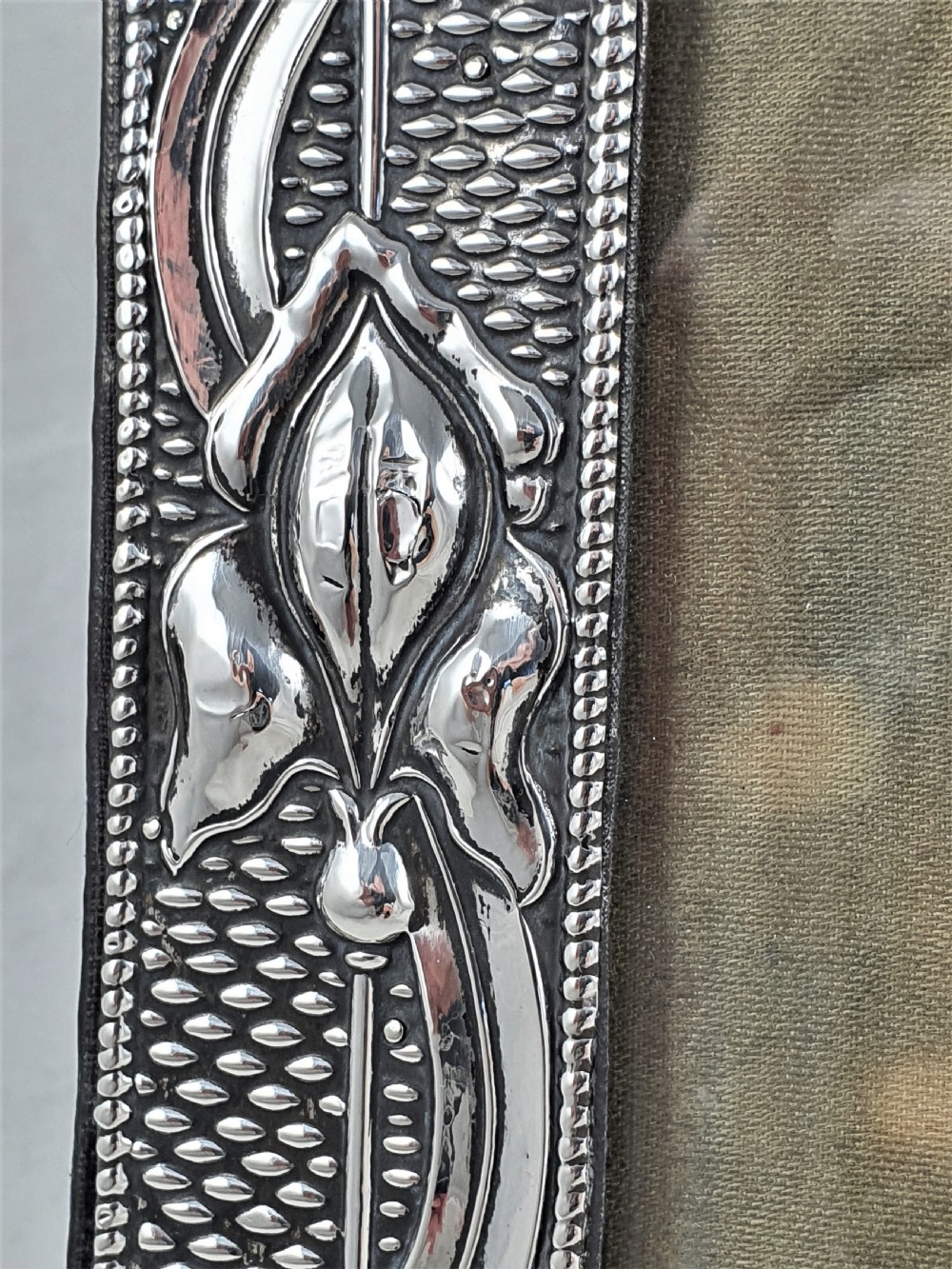 Edwardian Art Nouveau Silver Photograph Frame View XI