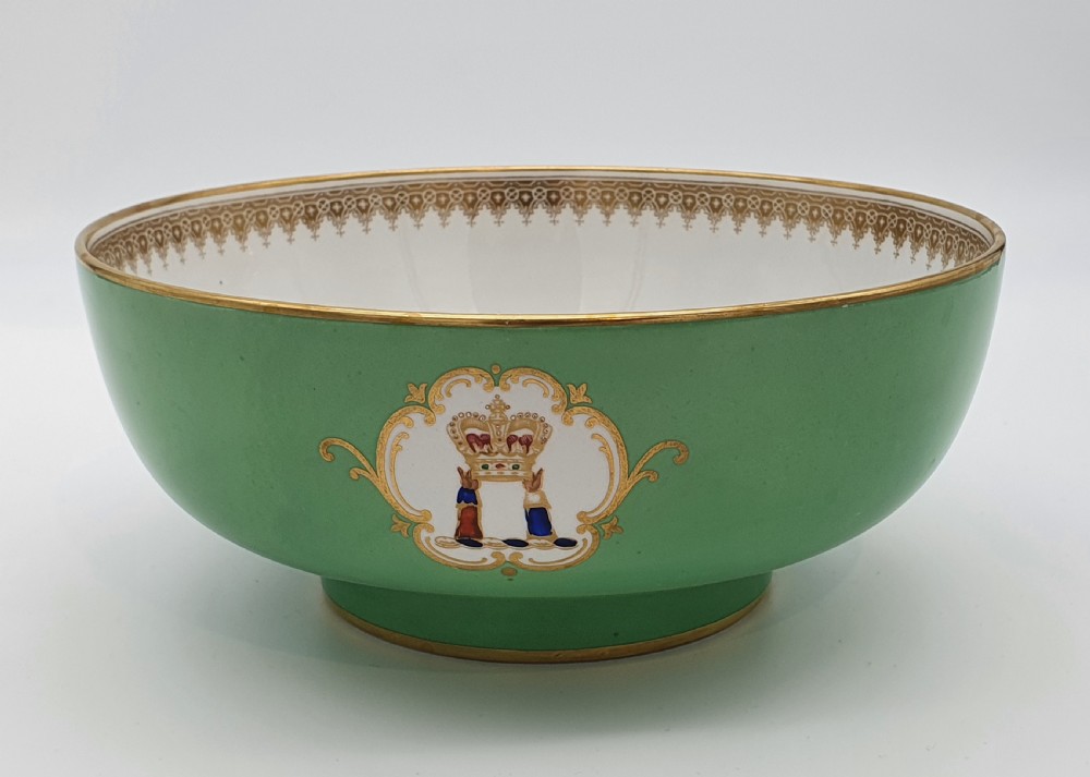 VICTORIAN ARMORIAL COPELAND SPODE PORCELAIN FRUIT BOWL