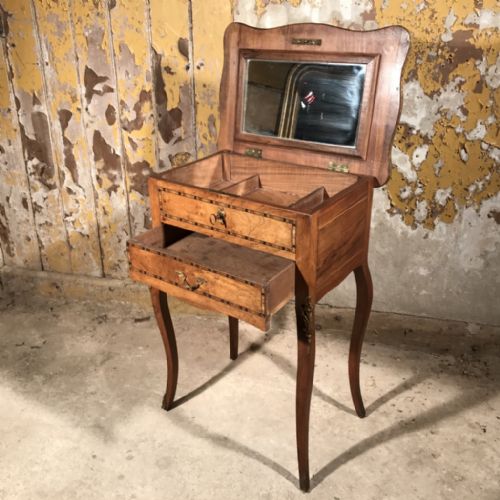 ENGLISH WALNUT MARQUETRY SIDE TABLE - ADDITIONAL PHOTO 3
