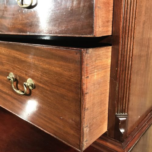 GEORGIAN MAHOGANY CHEST ON CHEST WITH SLIDE - ADDITIONAL PHOTO 7