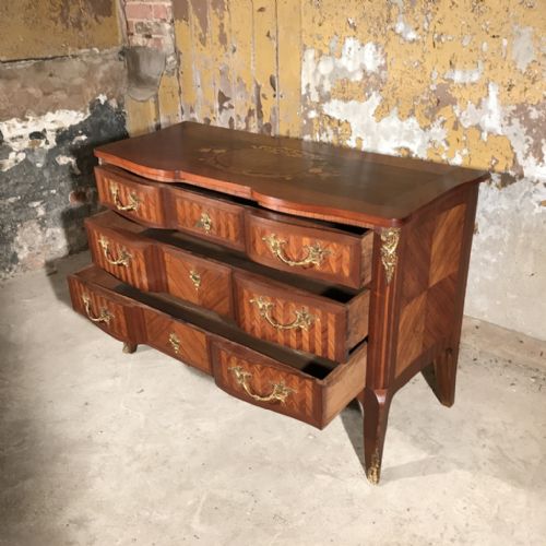 FRENCH MARQUETRY CHEST OF DRAWERS - ADDITIONAL PHOTO 1
