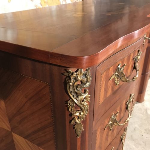 FRENCH MARQUETRY CHEST OF DRAWERS - ADDITIONAL PHOTO 4