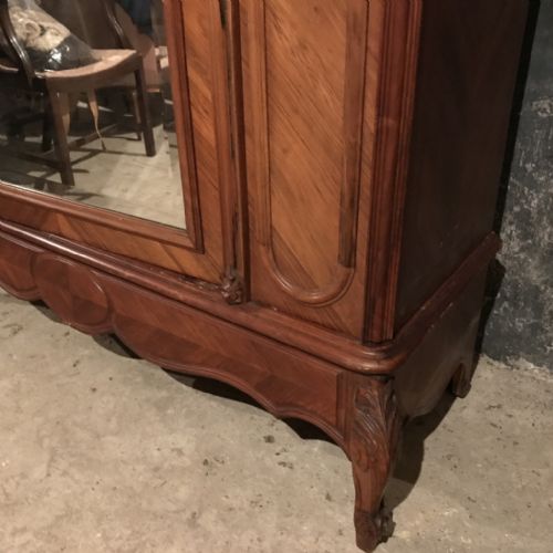 IMPRESSIVE FRENCH WALNUT ARMOIRE WARDROBE - ADDITIONAL PHOTO 1