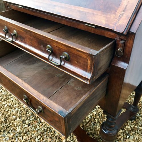 WILLIAM AND MARY STYLE SMALL WALNUT BUREAU - ADDITIONAL PHOTO 7