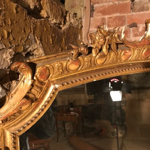 LARGE FRENCH GILT MIRROR FOR RESTORATION - ADDITIONAL PHOTO 4