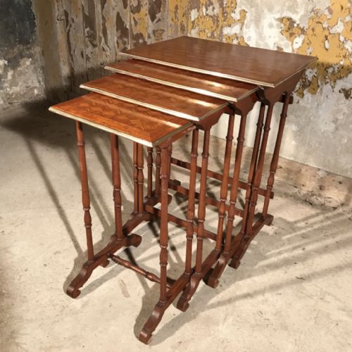quartetto nest of four tables with brass inlay - CATEGORY: ANTIQUE TABLES - DATED 1900