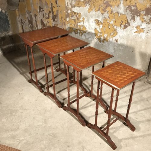 QUARTETTO NEST OF FOUR TABLES WITH BRASS INLAY - ADDITIONAL PHOTO 2