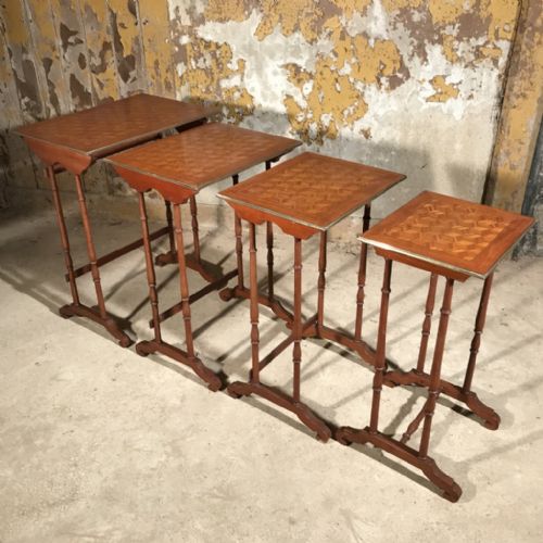 QUARTETTO NEST OF FOUR TABLES WITH BRASS INLAY - ADDITIONAL PHOTO 4