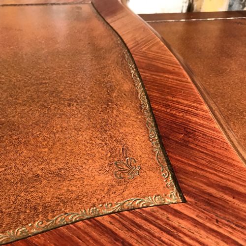 FRENCH BUREAU PLAT DESK WITH ADDITIONAL SLIDE SURFACES - ADDITIONAL PHOTO 4