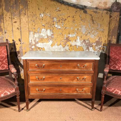 french mahogany and brass commode chest with marble top - CATEGORY: ANTIQUE CHEST OF DRAWERS - DATED 1900