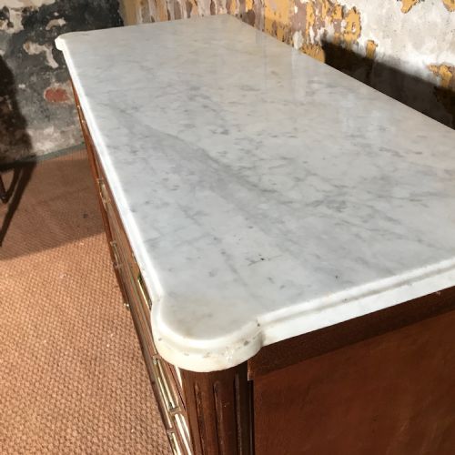 FRENCH MAHOGANY AND BRASS COMMODE CHEST WITH MARBLE TOP - ADDITIONAL PHOTO 6