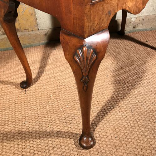 QUEEN ANNE STYLE BURR WALNUT DESK - ADDITIONAL PHOTO 4