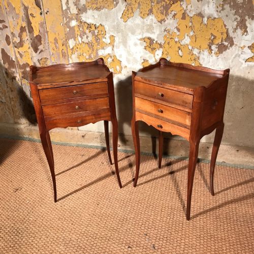 PAIR OF FRENCH CHERRYWOOD BEDSIDE TABLES - ADDITIONAL PHOTO 1