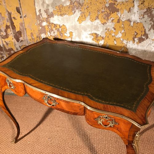 FINE QUALITY BUREAU PLAT OR DRESSING TABLE - ADDITIONAL PHOTO 5