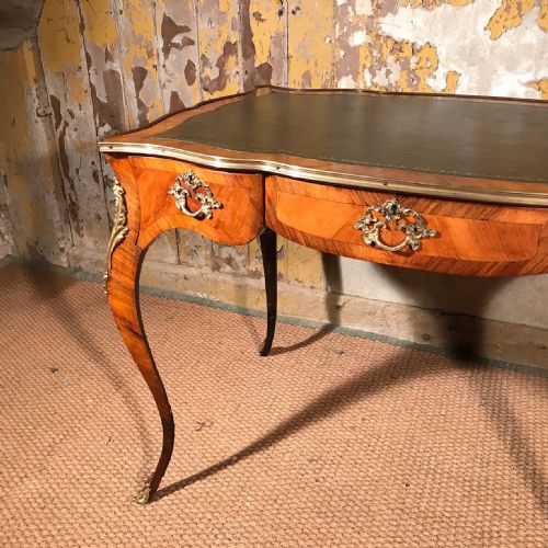 FINE QUALITY BUREAU PLAT OR DRESSING TABLE - ADDITIONAL PHOTO 8