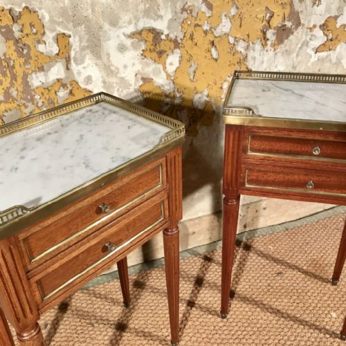 PAIR OF FRENCH BRASS INLAID BEDSIDE TABLES - ADDITIONAL PHOTO 1