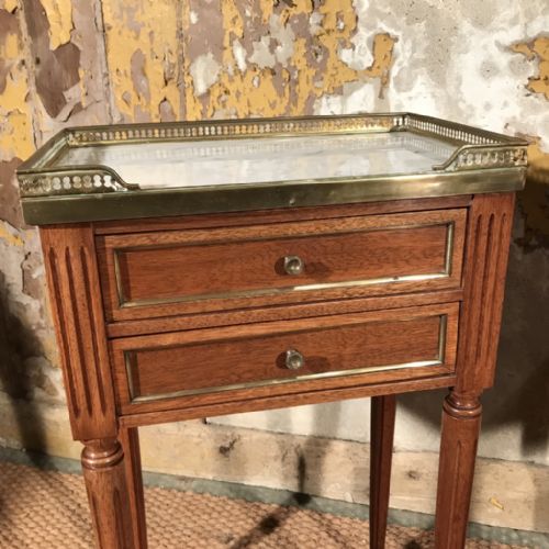 PAIR OF FRENCH BRASS INLAID BEDSIDE TABLES - ADDITIONAL PHOTO 2