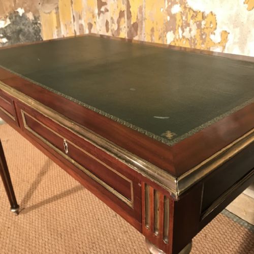 FRENCH MAHOGANY AND BRASS INLAID WRITING TABLE - ADDITIONAL PHOTO 2