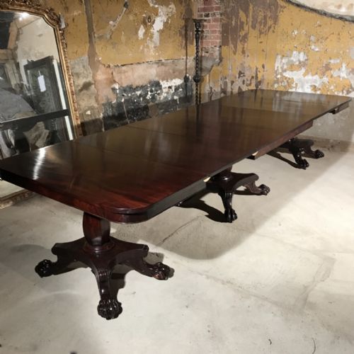 LARGE WILLIAM IV EXTENDING MAHOGANY DINING TABLE - ADDITIONAL PHOTO 1