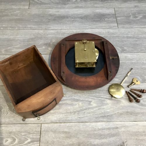 12'' FUSEE WALL CLOCK WINTER OF NEWBURY - ADDITIONAL PHOTO 6
