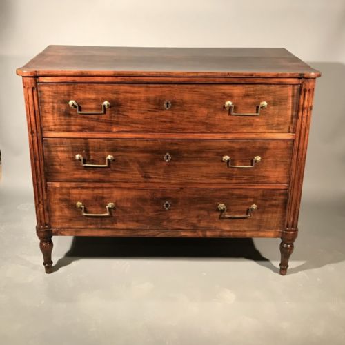 EARLY C19TH FRENCH FRUITWOOD CHEST OF DRAWERS - ADDITIONAL PHOTO 1