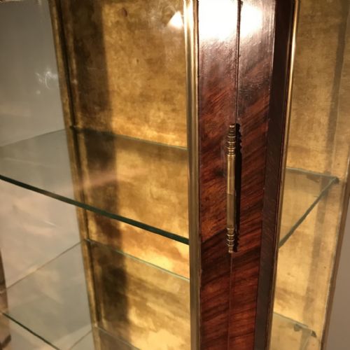 FRENCH KINGWOOD AND BRASS DISPLAY CABINET VITRINE - ADDITIONAL PHOTO 3