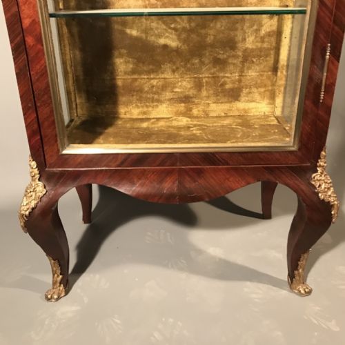 FRENCH KINGWOOD AND BRASS DISPLAY CABINET VITRINE - ADDITIONAL PHOTO 8