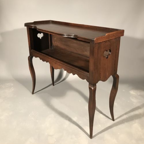 french oak side console table - CATEGORY: ANTIQUE SIDEBOARDS - DATED 1920
