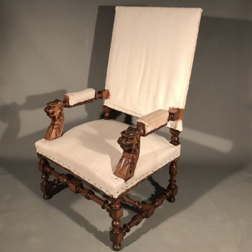 LARGE PAIR OF OAK LIONS HEAD ARMCHAIRS - ADDITIONAL PHOTO 2