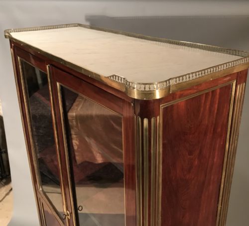 FRENCH MAHOGANY AND BRASS CABINET WITH MARBLE TOP - ADDITIONAL PHOTO 2