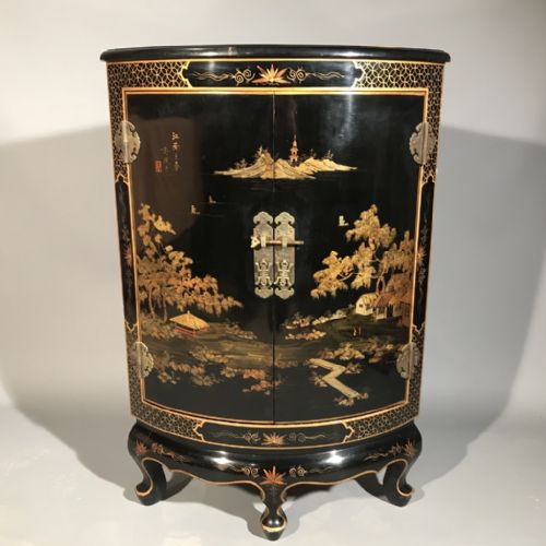 black lacquered corner cabinet with scarlet interior - CATEGORY: ANTIQUE CABINETS - DATED 1920