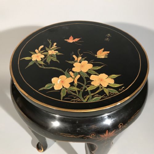 SINGLE BLACK LACQUERED CHINOISERIE URN TABLE - ADDITIONAL PHOTO 1