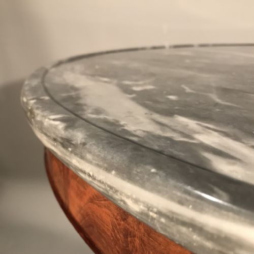 SUPERB QUALITY SMALL GUERIDON CENTRE TABLE - ADDITIONAL PHOTO 1