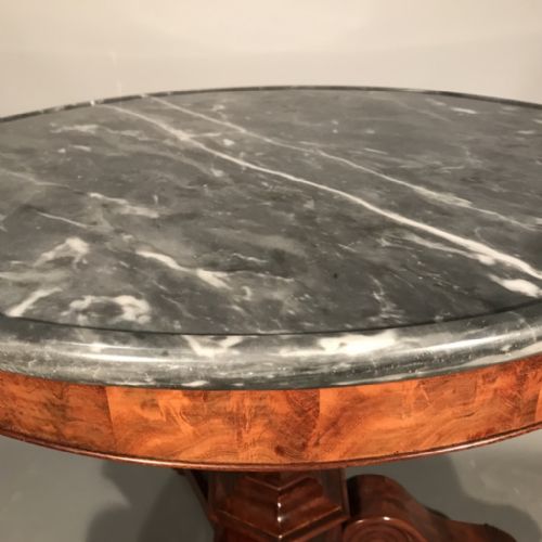 SUPERB QUALITY SMALL GUERIDON CENTRE TABLE - ADDITIONAL PHOTO 3