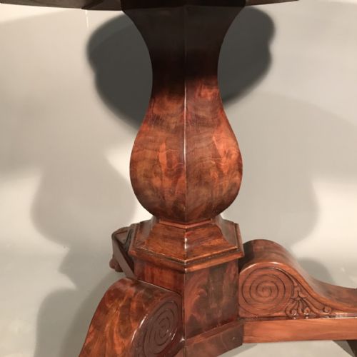 SUPERB QUALITY SMALL GUERIDON CENTRE TABLE - ADDITIONAL PHOTO 4
