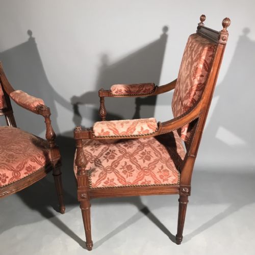 RARE SET OF FOUR FRENCH ARMCHAIRS - ADDITIONAL PHOTO 5