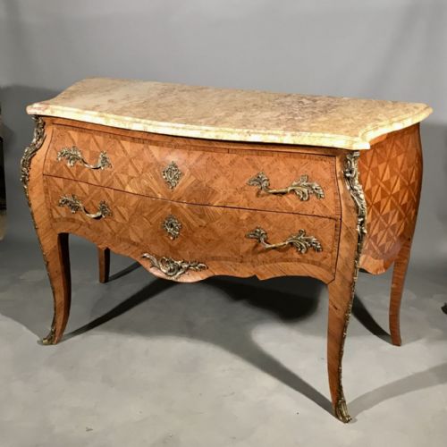 PALE WALNUT LOUIS XV STYLE MARQUETRY COMMODE - ADDITIONAL PHOTO 7