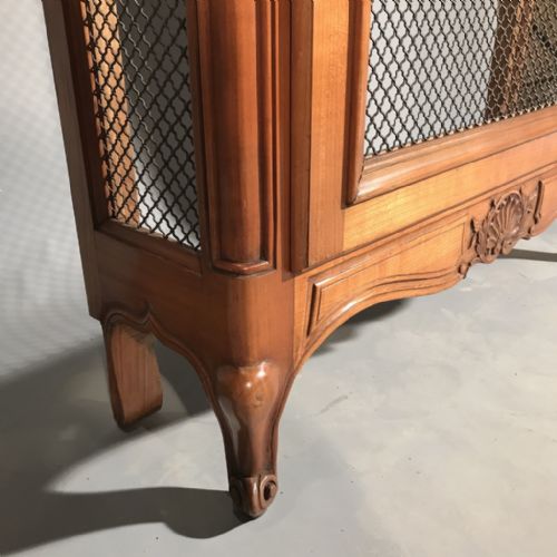 UNUSUAL PAIR OF FRENCH CHERRY AND BRASS GRILLE RADIATOR COVERS - ADDITIONAL PHOTO 4