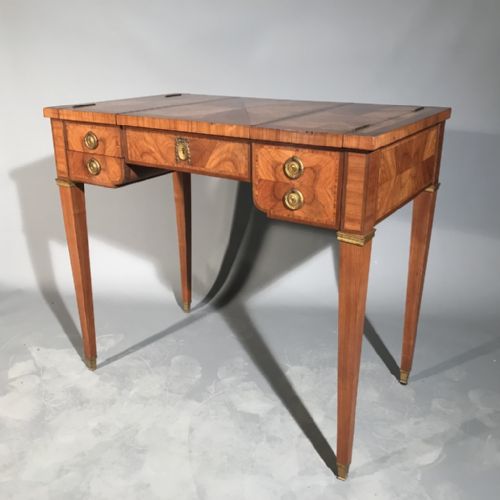RARE FRENCH LIFT MIRROR TOP DRESSING TABLE - ADDITIONAL PHOTO 6