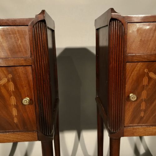 SUPERB PAIR OF FRENCH BEDSIDE CABINETS - ADDITIONAL PHOTO 1