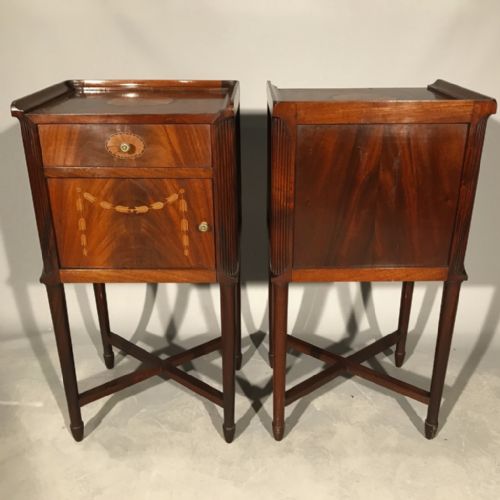 SUPERB PAIR OF FRENCH BEDSIDE CABINETS - ADDITIONAL PHOTO 3