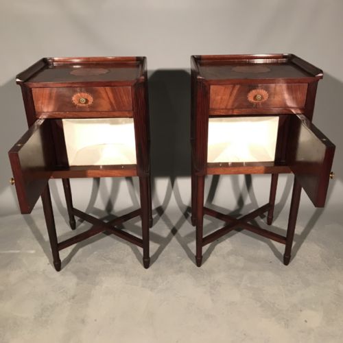SUPERB PAIR OF FRENCH BEDSIDE CABINETS - ADDITIONAL PHOTO 5