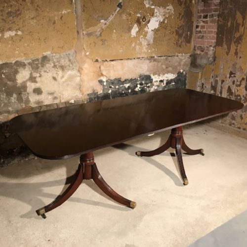 REGENCY STYLE EXTENDING DINING TABLE - ADDITIONAL PHOTO 5