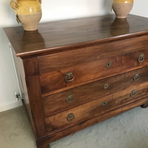 LARGE EARLY C19TH FRENCH CHERRY COMMODE CHEST OF DRAWERS - ADDITIONAL PHOTO 4