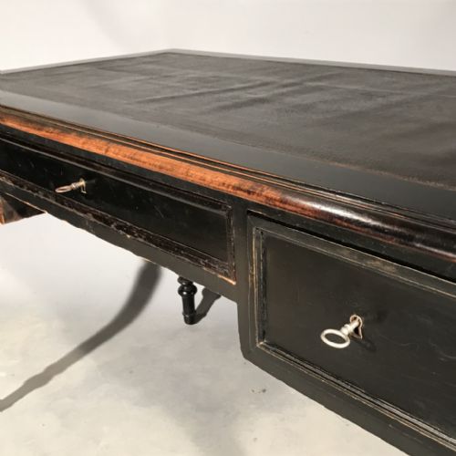 ORIGINAL BLACK LACQUERED BUREAU PLAT DESK - ADDITIONAL PHOTO 4