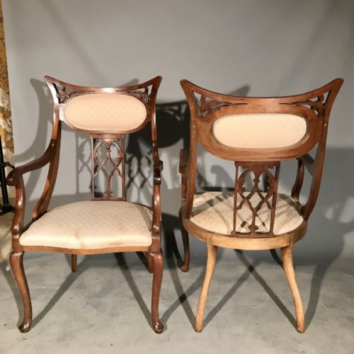 PAIR OF ARTS AND CRAFTS ELBOW ARMCHAIRS - ADDITIONAL PHOTO 5
