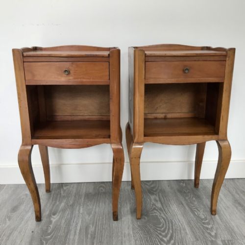 PAIR OF FRENCH CHERRYWOOD BEDSIDE CABINETS - ADDITIONAL PHOTO 5