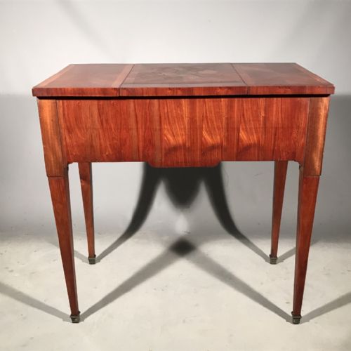 RARE FRENCH WALNUT LIFT TOP DRESSING TABLE - ADDITIONAL PHOTO 1