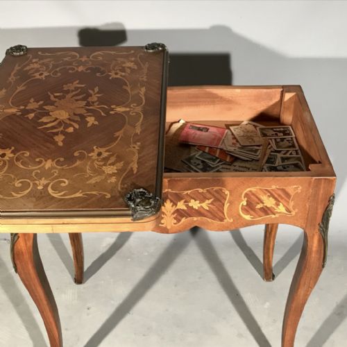 FRENCH MARQUETRY GAMES TABLE WITH BRASS MOUNTS - ADDITIONAL PHOTO 3