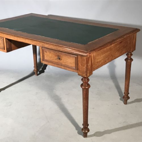 GOOD SIZE VICTORIAN OAK DESK - ADDITIONAL PHOTO 5